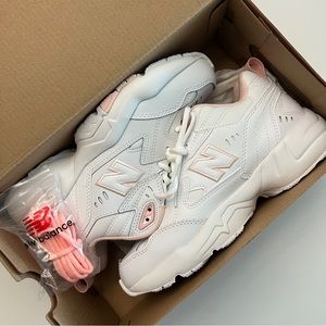 NIB New Balance 608 sneakers sz7 white/pink